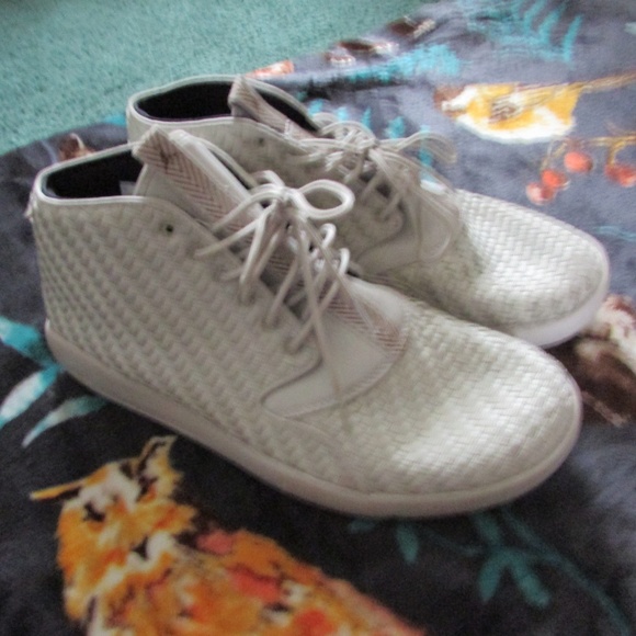 Jordan Eclipse Chukka "White Bone" Weave - Picture 2 of 7